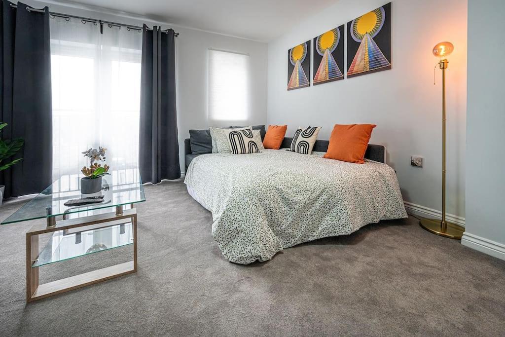 Reading 2-Bed Apartment & Parking Εξωτερικό φωτογραφία